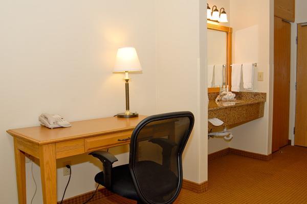 Best Western Wapakoneta Inn Bilik gambar